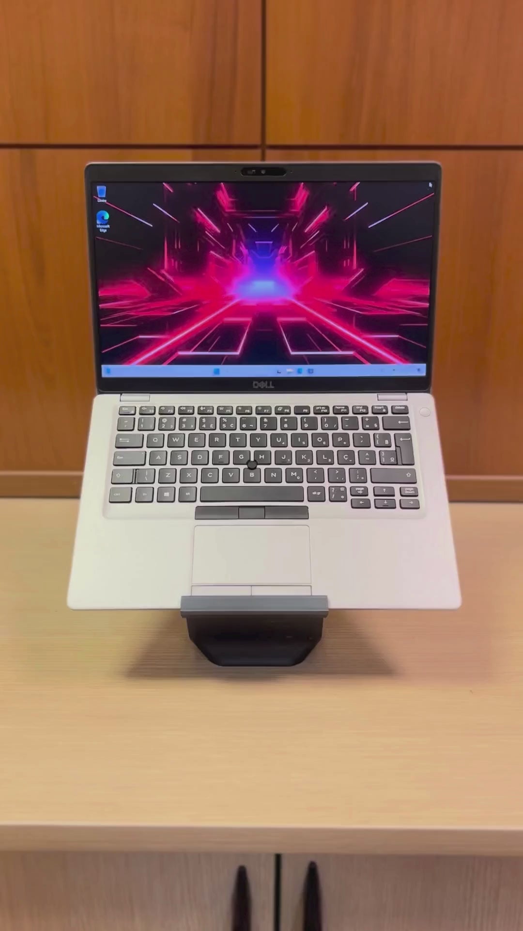 Notebook Dell Core i5 10th + 16GB DDR4 + 512 GB SSD M2